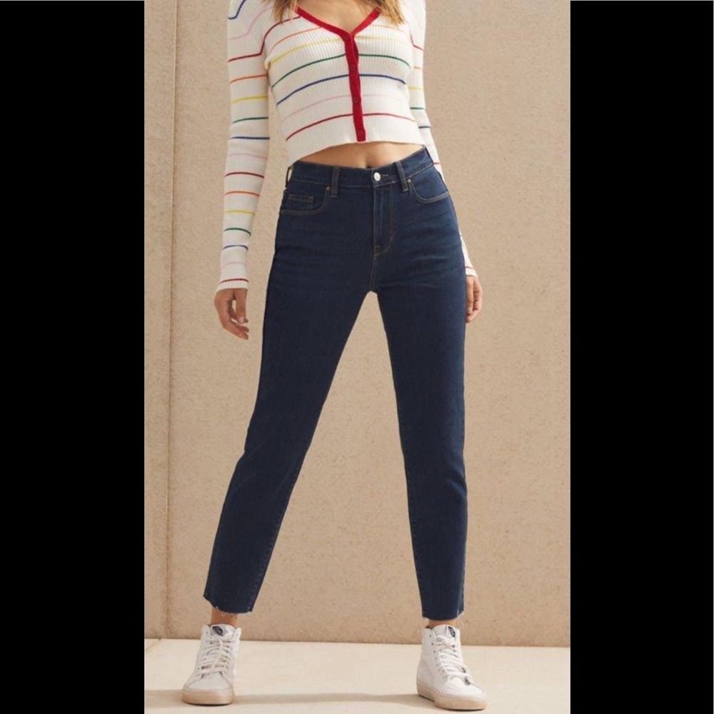 PACSUN Vintage Icon Krista wash mom Jeans SZ 23/ 0